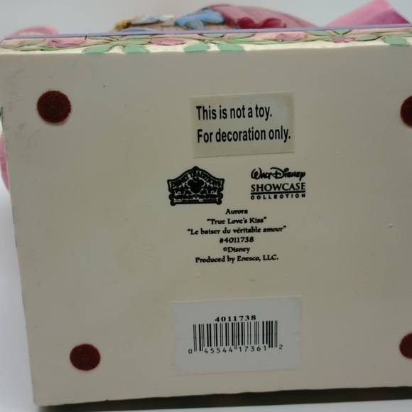 Sold   Jim Shore Disney Traditions Arora "True Love's Kiss" Figurine - Picture 13 of 13